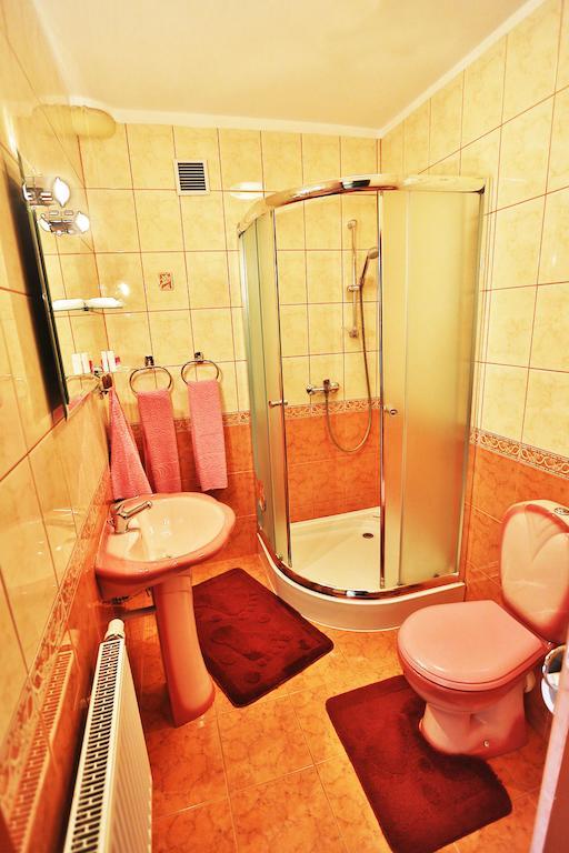 Hotel Goralski Raj Новы-Тарг Экстерьер фото
