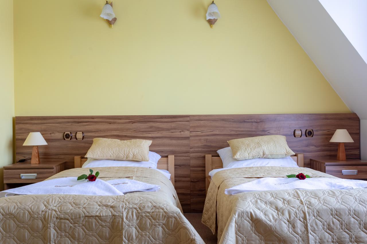 Hotel Goralski Raj Новы-Тарг Экстерьер фото